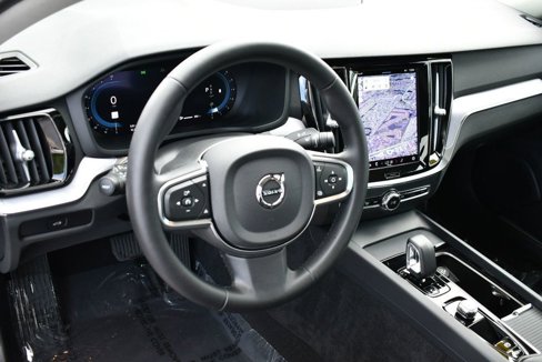 Used 2024 Volvo S60 B5 Core w/ Climate Package image 40