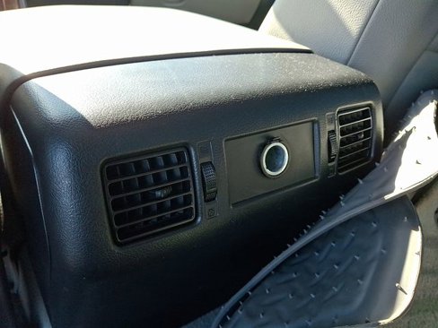 Used 2010 Toyota Tundra Limited image 11