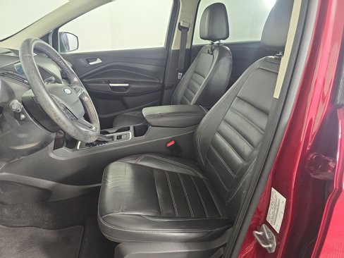 Used 2017 Ford Escape Titanium w/ Equipment Group 301A image 5