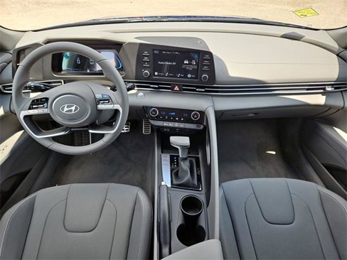 New 2025 Hyundai Elantra Sport image 8