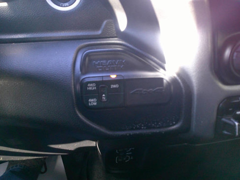 Used 2019 RAM 2500 Big Horn image 13