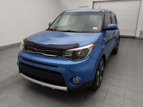 Used 2018 Kia Soul + image 15