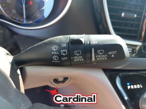 Used 2020 Chrysler Pacifica Touring-L w/ Tire & Wheel Group image 30