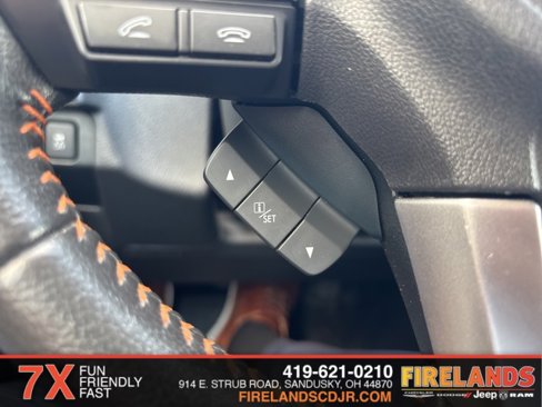 Used 2017 Subaru Crosstrek 2.0i Limited image 16