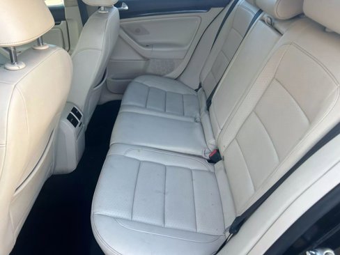 Used 2014 Volkswagen Jetta TDI image 22