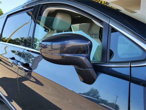 Used 2020 Chrysler Pacifica Touring-L Plus w/ Tire & Wheel Group image 14
