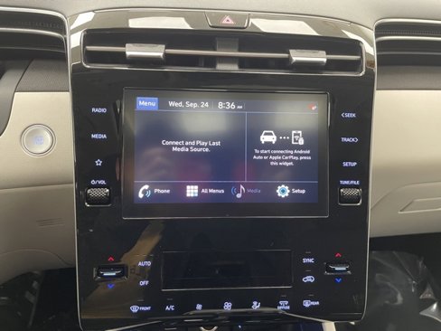 Used 2022 Hyundai Tucson SEL w/ Convenience Package image 3