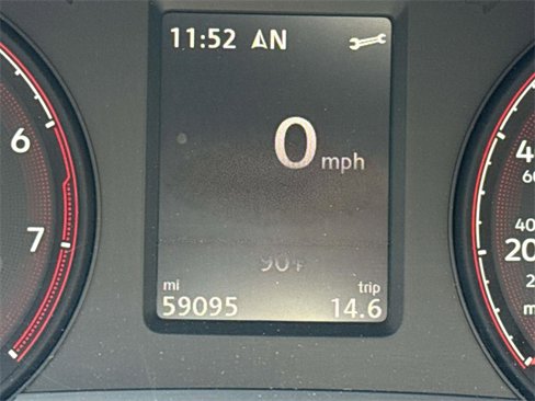Certified 2022 Volkswagen Passat 2.0T SE image 11