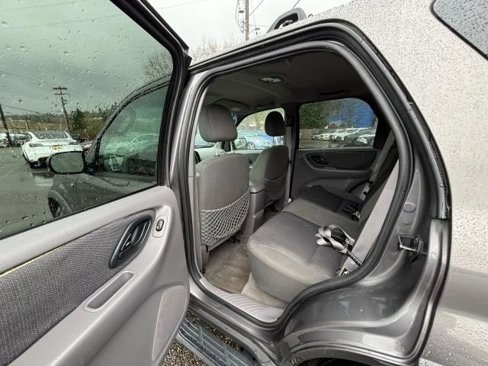 Used 2002 Ford Escape XLT image 21