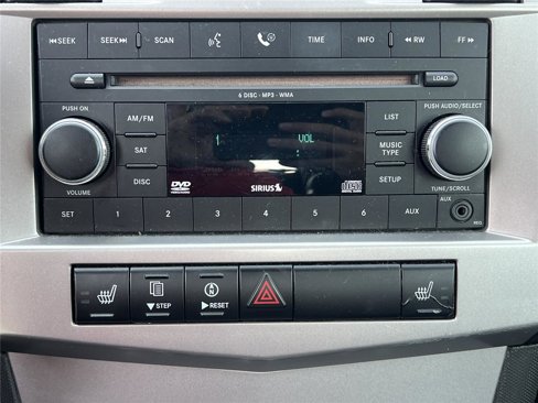 Used 2010 Chrysler Sebring Touring w/ Special Touring Group image 3
