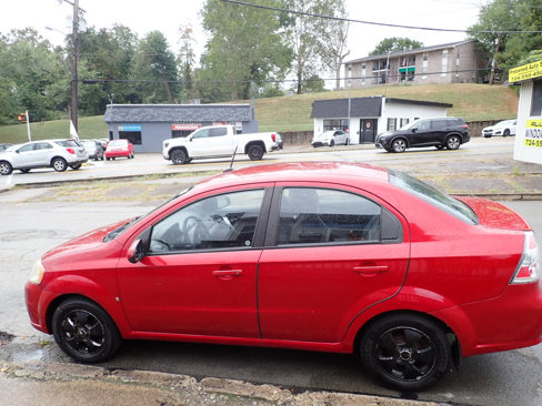 Used 2009 Chevrolet Aveo LT w/ Power and Convenience Package image 9
