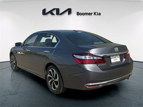Used 2017 Honda Accord EX-L image 7