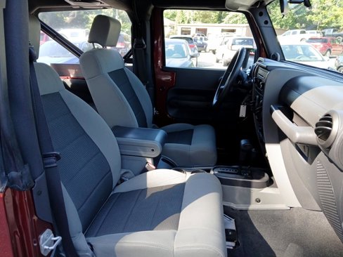 Used 2010 Jeep Wrangler Sport image 13