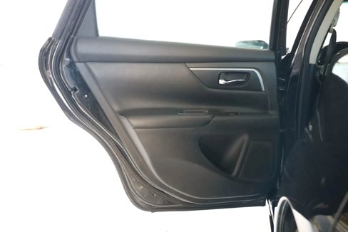 Used 2015 Nissan Altima 2.5 S w/ Power Driver Seat Package image 19