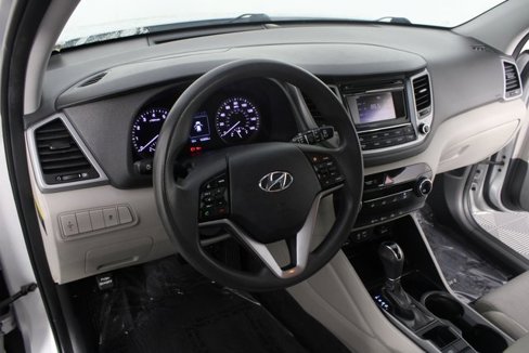 Used 2016 Hyundai Tucson SE image 8