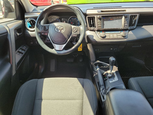 Used 2017 Toyota RAV4 XLE image 12