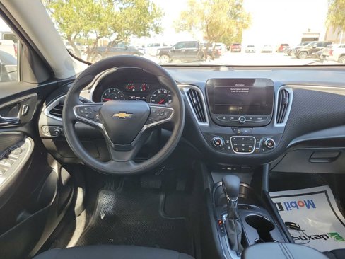 Used 2024 Chevrolet Malibu LT image 10