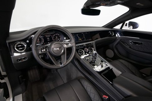 Used 2020 Bentley Continental GT V8 image 5