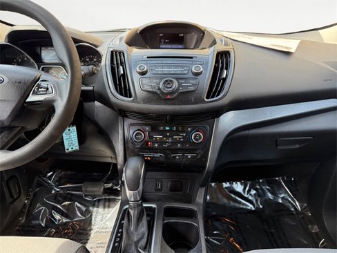 Used 2018 Ford Escape SE image 11