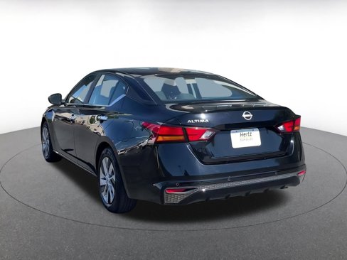 Used 2023 Nissan Altima 2.5 S image 11