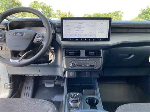 New 2025 Ford Maverick XL image 27