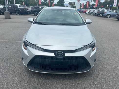 Used 2021 Toyota Corolla LE image 8