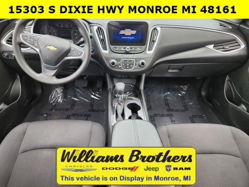 Used 2023 Chevrolet Malibu LT image 12
