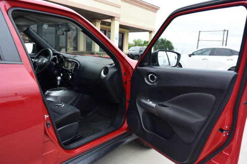 Used 2017 Nissan Juke SV image 35