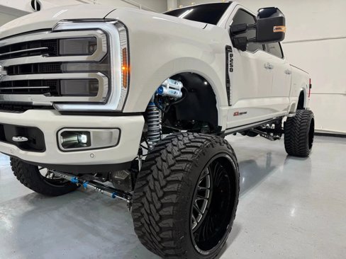 Used 2024 Ford F250 Limited image 4