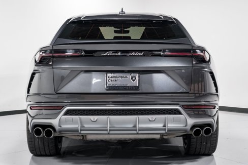 Used 2020 Lamborghini Urus image 4