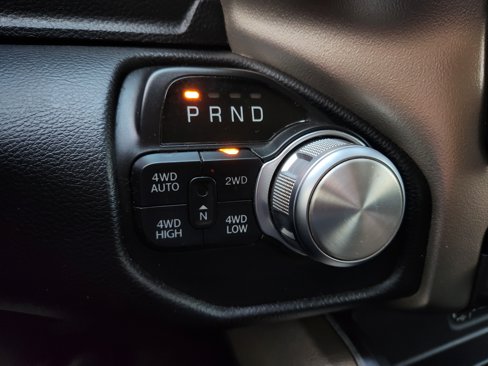 Used 2020 RAM 1500 Laramie image 12