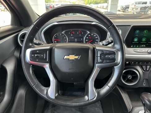 Used 2020 Chevrolet Blazer LT image 19