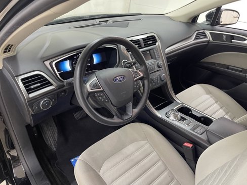 Used 2018 Ford Fusion S image 19