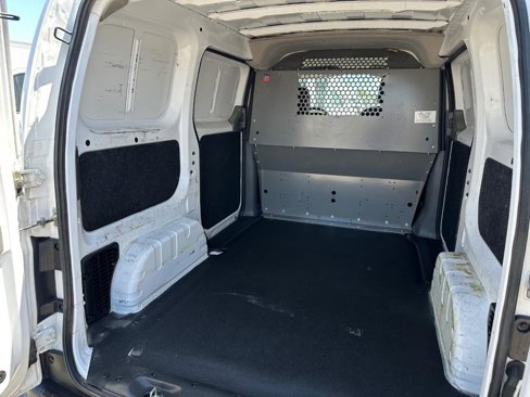 Used 2019 Nissan NV200 S image 16