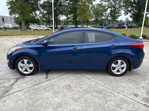 Used 2013 Hyundai Elantra GLS w/ Preferred Pkg image 5