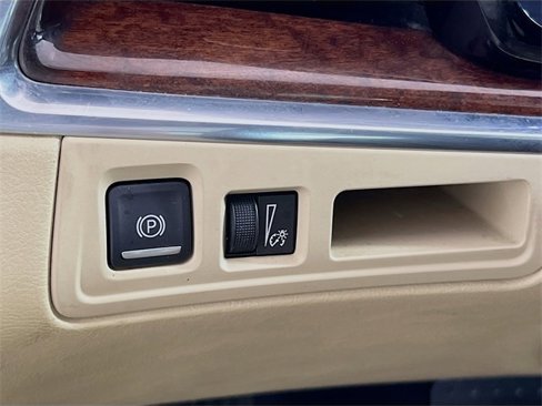 Used 2018 Cadillac XT5 Premium Luxury image 11
