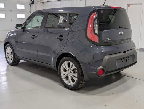 Used 2015 Kia Soul + image 9