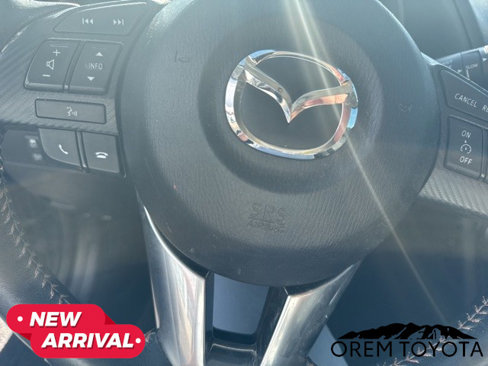 Used 2015 MAZDA MAZDA3 i Touring w/ Technology Package image 11