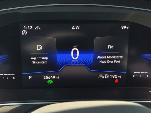 Certified 2022 Volkswagen Tiguan SE image 22
