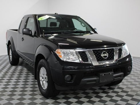 Used 2016 Nissan Frontier SV image 8