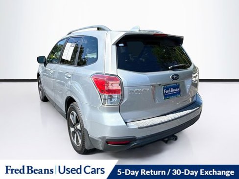 Used 2017 Subaru Forester 2.5i Premium image 5