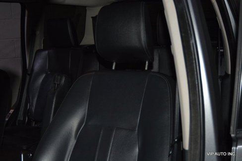 Used 2015 Land Rover LR4 HSE image 13