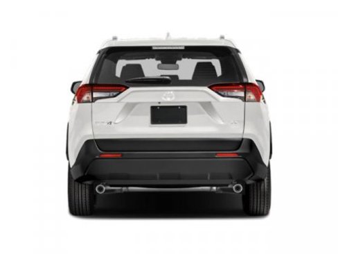 Used 2022 Toyota RAV4 LE image 8