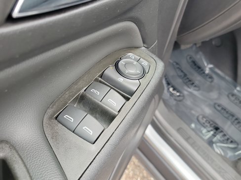 Used 2023 Chevrolet Equinox LT image 21