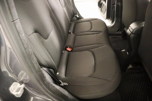Used 2023 Jeep Renegade Latitude image 15