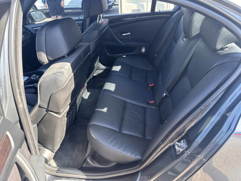 Used 2010 BMW 535i xDrive Sedan image 16
