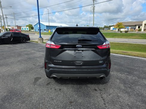 Used 2020 Ford Edge SEL image 4
