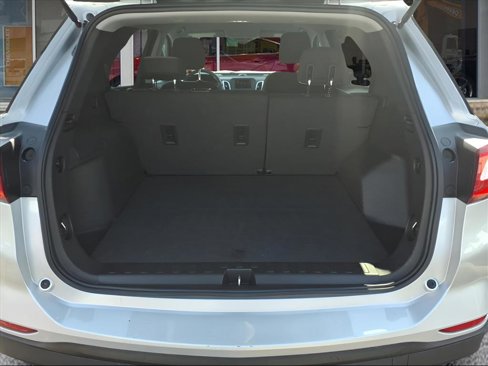 Certified 2020 Chevrolet Equinox LS w/ LS Convenience Package image 5