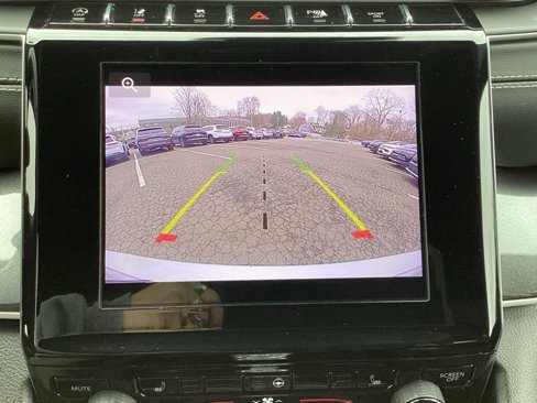 Used 2021 Jeep Grand Cherokee L Laredo image 23