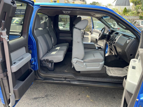 Used 2011 Ford F150 XLT image 21